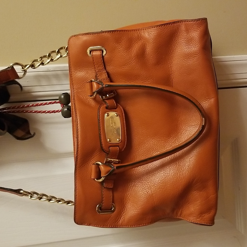 โAutumn orange Michael Kors bagโฃ - Picture 1 of 15